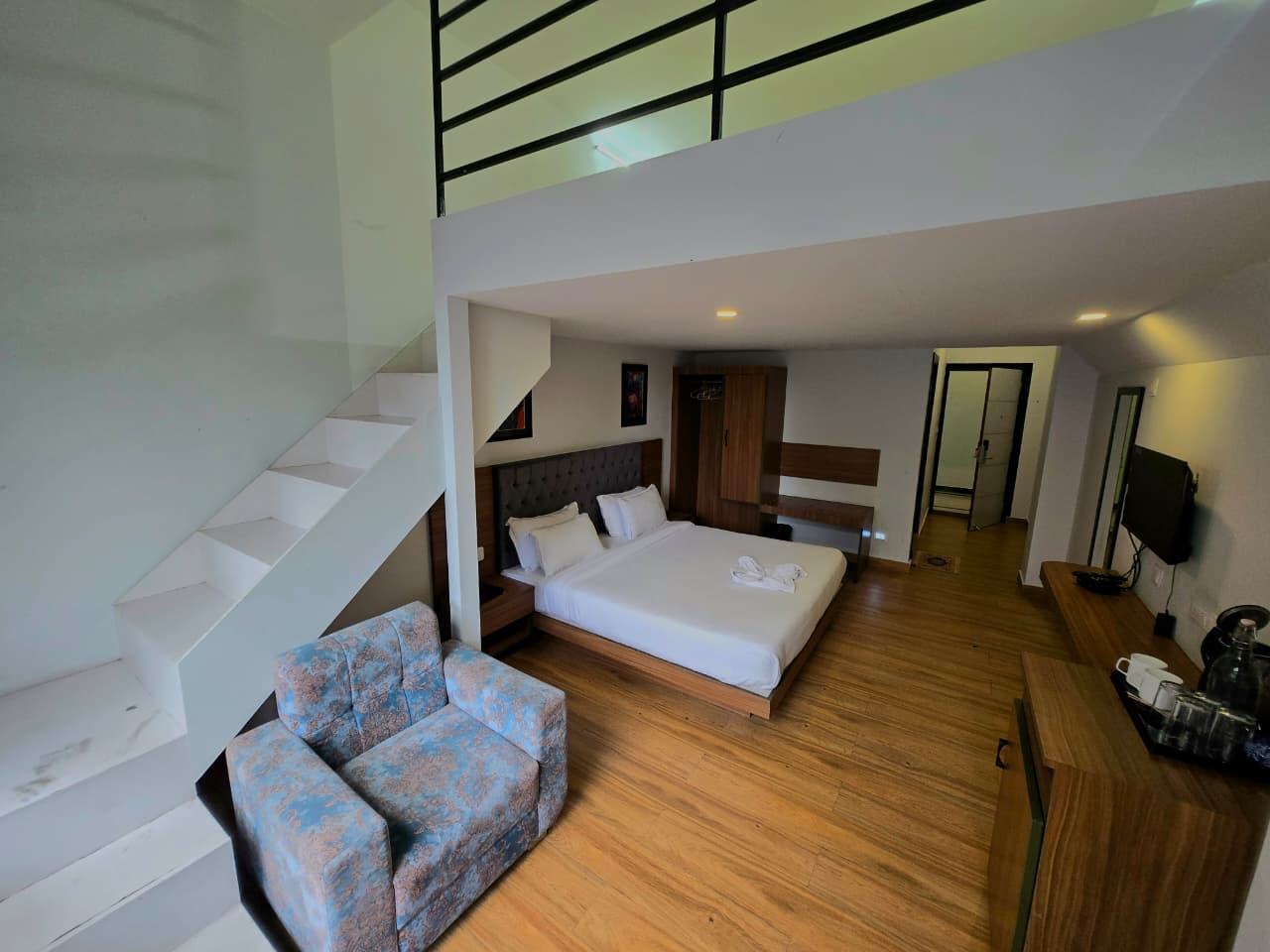 Duplex Room